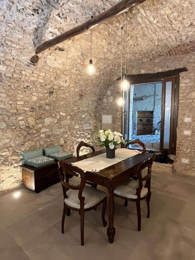 Casa Castello Apartment Salo Exterior photo